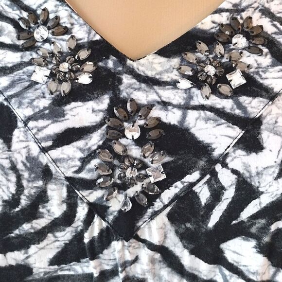 Cabernet Patio Casuals Women's Size Large Rayon Zebra Print Maxi Dress - Picture 7 of 11